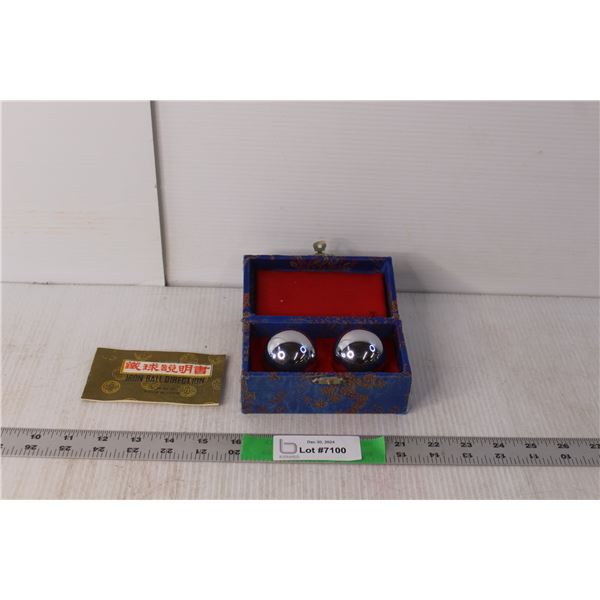 (2) Vintage Chinese Baoding Balls