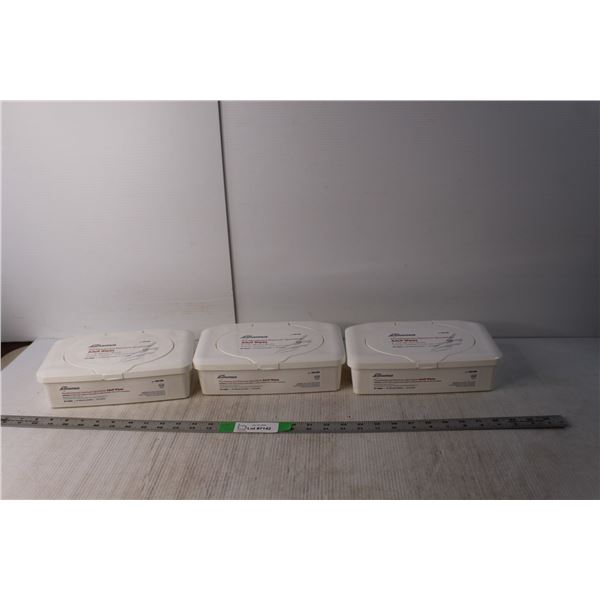 (3) Packages of Pro Advantage Adult Wipes NIB
