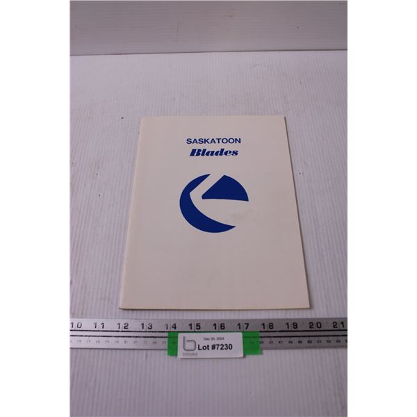 Saskatoon Blades Program - 1982-83 Winnipeg Warriors at Saskatoon Blades Edition