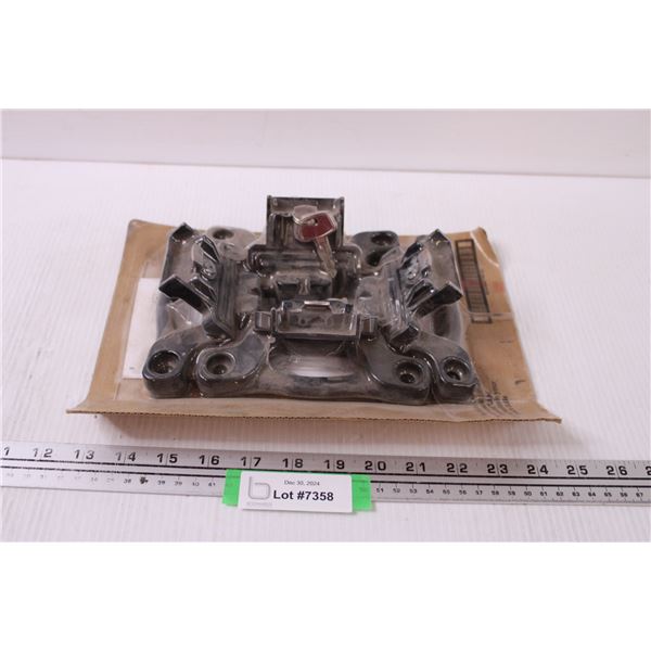 Ford Truck Box Locking Mechanisms - NIB