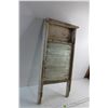 Image 3 : Vintage Washing Board