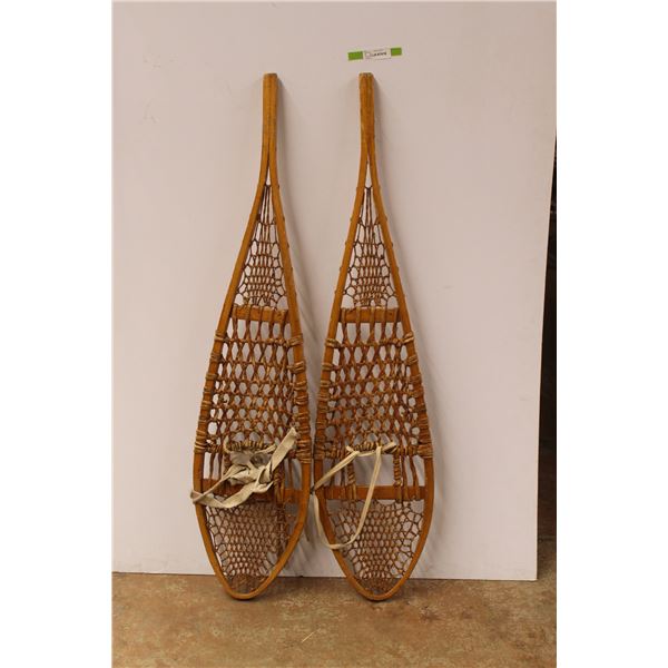 *Wooden Snow Shoes 50'' x 12''