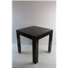 Image 3 : *Plastic End Table 16'' x 16''