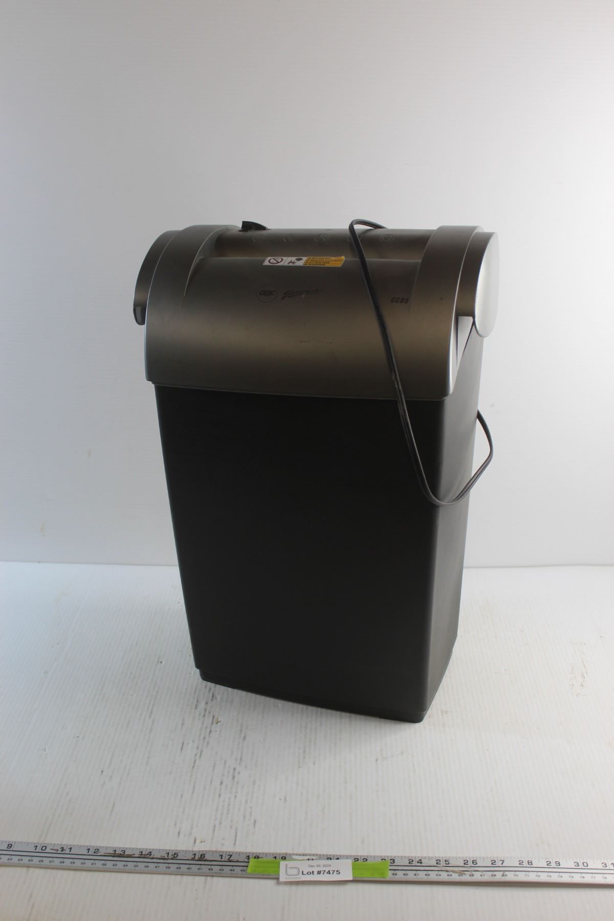 Shredmaster Shredmaster Paper Shredder - Tested - Bodnarus Auctioneering