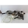 Image 2 : (4) Aluminum Pots w/ Lids, Clear Glass Pyrex Platter, Electric Coffee Grinder, Misc.