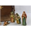 Image 3 : Nativity Scene w/ Manger