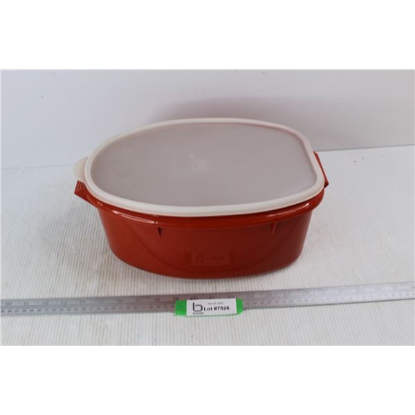 Tupperware Chicken/ Roast Storage Container