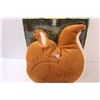 Image 2 : Squirrel Cushion Pillow (Heatable Bag)