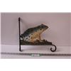 Image 1 : Cast Iron Frog Planter Holder (Wall Mountable) - 12" x 13"