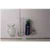Image 1 : Heineken Water Bottle, (2) Glass Vases, Solar Light