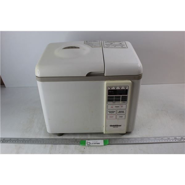 Gold Star HB- 011E Bread Maker- Powers On