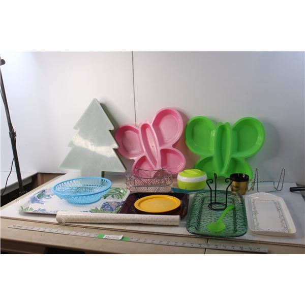 (7) Plastic Trays, Misc.