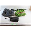 Image 1 : (3) Ladies Bags