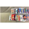 Image 2 : LOT OF ASSORTED SPORTS CARDS