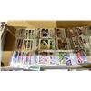 Image 2 : LARGE LOT OF SLEEVES OF ASSORTED SPORTS CARDS