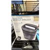 Image 2 : SHLF OF ASSORTED ITEMS INCLUDING SHREDDER, TABLE LAMP & MORE *UNKNOWN WORKING
