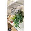 Image 2 : LOT OF ASSORTED ITEMS INCLUDING; CUSHIONS, HOME DECOR & FAUX POTTED PLANTS