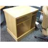 Image 1 : Maple Utility Stand + Adjustable Coat
