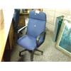 Image 1 : 2 Blue Hi Back Task Chairs