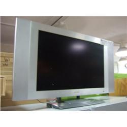 Audio Vox 30" Widescreen Lcd Flat Panel TV