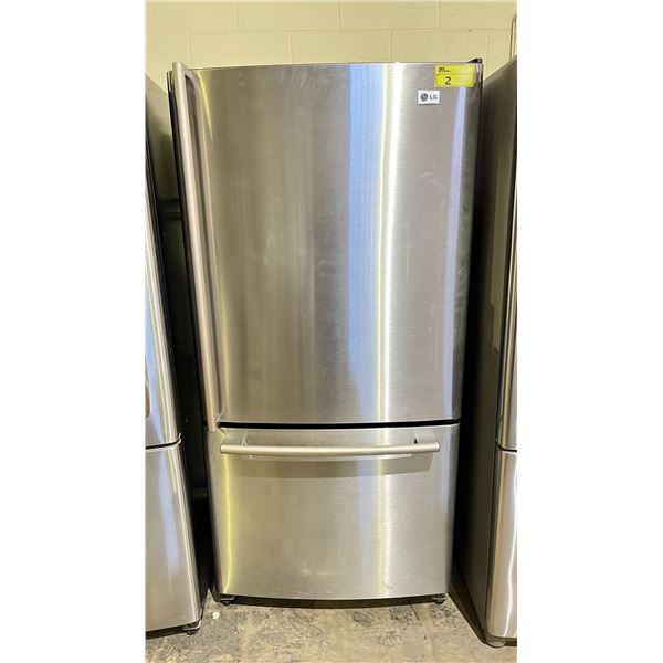 LG STAINLESS STEEL SWING OUT FRIDGE WITH ROLLOUT FREEZER 33"W
