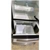 Image 3 : LG STAINLESS STEEL SWING OUT FRIDGE WITH ROLLOUT FREEZER 33"W