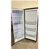 Image 2 : GALANZ STAINLESS STEEL SWING OUT STANDING FREEZER 28"W (HANDLE DETACHED)