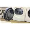 Image 3 : MIDEA FRONT LOAD WASHER & DRYER SET