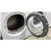Image 2 : WHIRLPOOL FRONT LOAD APARTMENT SIZE DRYER