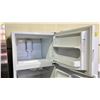 Image 3 : HAIER SWING OUT FRIDGE 28"W