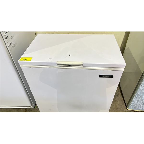 FRIGIDAIRE CHEST FREEZER