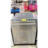 Image 1 : KITCHENAID STAINLESS STEEL DISHWASHER
