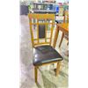 Image 3 : WOOD DINING TABLE 60" X 36" X 30" WITH 6 WOOD & LEATHER DINING CHAIRS