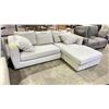 Image 1 : 2-PC FABRIC SECTIONAL SOFA WITH CHAISE (CLEANING REQUIRED)