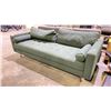 Image 2 : GREEN TUFTED FABRIC SOFA