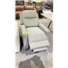 Image 3 : PUSH BACK FABRIC RECLINER