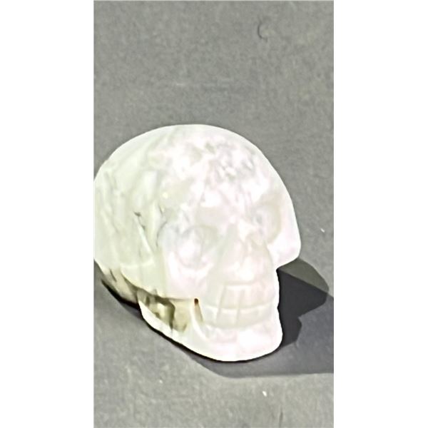 HOWLITE SKULL RETAIL $380