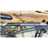 Image 2 : MOVELO ALGONQUIN TWENTY-SIX 18 SPEED BIKE