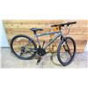 Image 1 : MOVELO ALGONQUIN TWENTY-SIX 18 SPEED BIKE