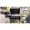 Image 2 : BLACKSTONE PORTABLE PROPANE GRILL WITH COVER