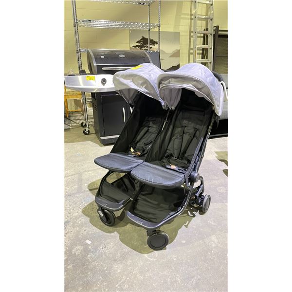 MOUNTAIN BUGGY TWIN STROLLER