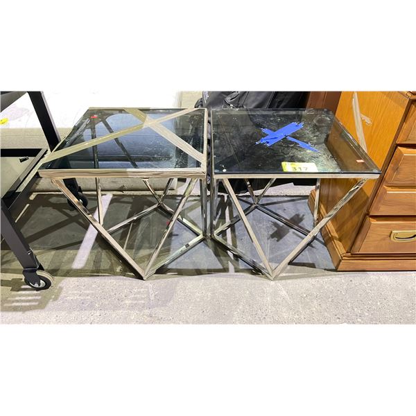 PAIR OF MODERN GLASS TOP END TABLES