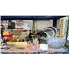 Image 2 : SHELF OF ASSORTED ITEMS INCLUDING; GLASS BOWL SET, PYREX CONTAINERS, MUGS & MORE