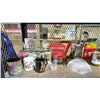 Image 4 : SHELF OF ASSORTED ITEMS INCLUDING; GLASS BOWL SET, PYREX CONTAINERS, MUGS & MORE