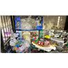 Image 3 : SHELF OF ASSORTED CHRISTMAS DECOR (UNKNOWN WORKING CONDITION, MAY BE MISSING PIECES)