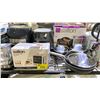 Image 3 : SHELF OF ASSORTED ITEMS INCLUDING; GLASS KETTLES, PANS, AIR FRYERS & MORE (UNKNOWN WORKING