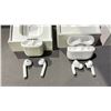 Image 2 : 5 PAIRS OF ASSORTED APPLE AIRPODS (UNKNOWN WORKING CONDITION, MAY BE MISSING PIECES)
