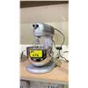 Image 1 : KITCHENAID STAND MIXER WITH WHISK ATTACHMENT