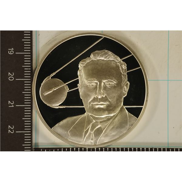 1.19 OZ. STERLING SILVER PF SPACE THEMED ROUND