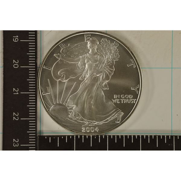 2004 AMERICAN SILVER EAGLE. UNC IN HARD PLASTIC